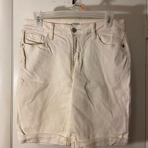 Old Navy Cream Bermuda Denim Shorts